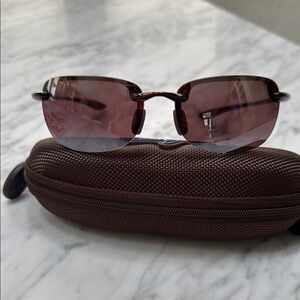 Stylish Sunglasses with Brown Case